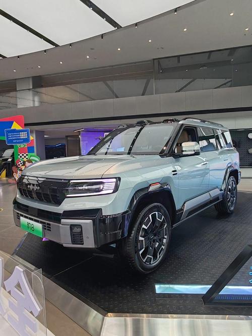 广州20比亚迪方程豹硬派越野的爆款，英菲尼迪35周年与你共成长